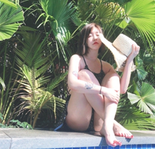 在衛(wèi)生間啪女友閨蜜的小,游戲劇情引爭(zhēng)議，戀愛(ài)模擬器調(diào)整在即-3